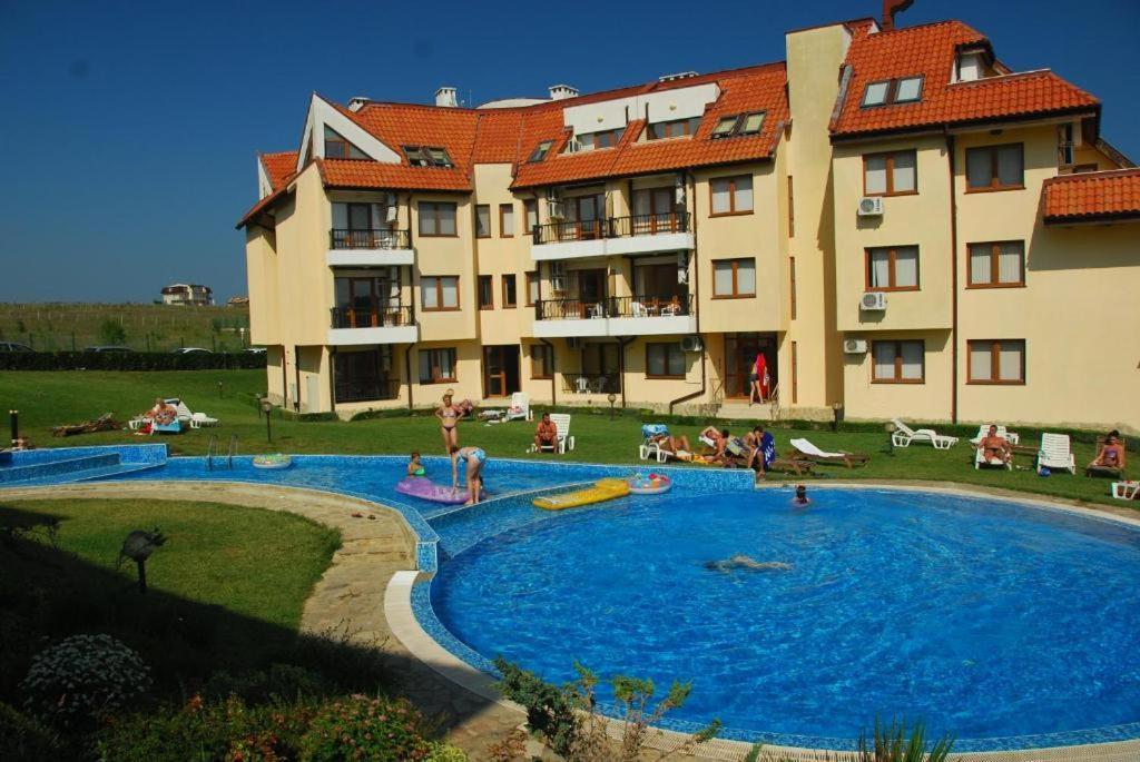 Eggo Apartment - Oasis Beach Apartments Kamchia Bliznatsi Dış mekan fotoğraf